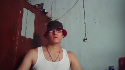 oomaurooo online show from 17, 9, 2025