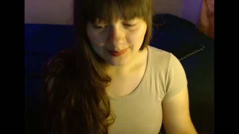 Snapshot of oona_00 chatting on 11, 9, 2025 Oona online show from 11, 9, 2025