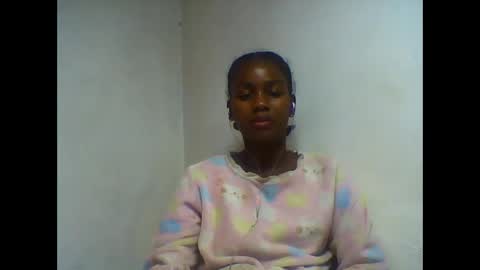 Snapshot of oooorazanasoa chatting on 8, 6, 2026 oooorazanasoa online show from 8, 6, 2026