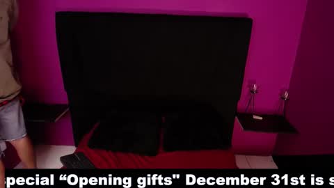 Snapshot of opalo_azul chatting on 28, 12, 2024 Opalo Azul online show from 28, 12, 2024
