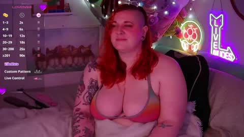 Snapshot of opalreigning chatting on 11, 4, 2026 Opal online show from 11, 4, 2026