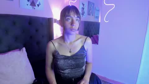 ophelune online show from 28, 9, 2025