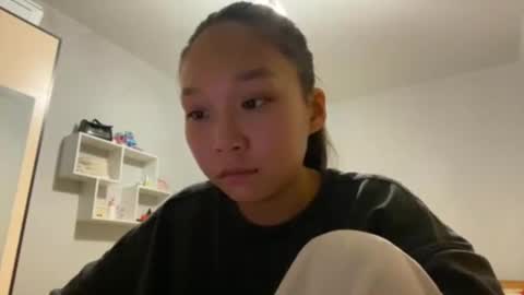 Snapshot of oracowee chatting on 22, 9, 2025 Miha online show from 22, 9, 2025