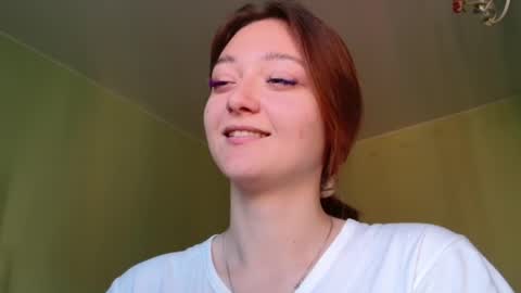 Snapshot of orange___melani chatting on 1, 10, 2025 Melani online show from 1, 10, 2025