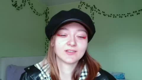 Snapshot of orange___melani chatting on 14, 4, 2026 Melani online show from 14, 4, 2026
