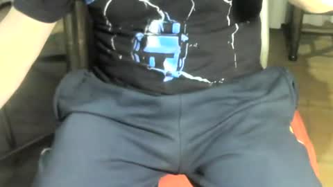 Snapshot of ore_cam chatting on 11, 4, 2026 Ore online show from 11, 4, 2026