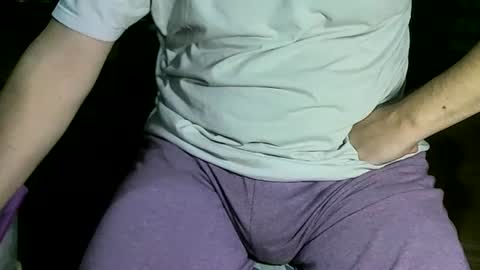 Snapshot of ore_cam chatting on 15, 4, 2026 Ore online show from 15, 4, 2026