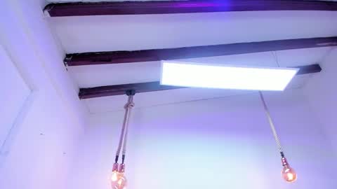 Snapshot of oriana_guzman chatting on 17, 12, 2024 Miss Guzman  online show from 17, 12, 2024