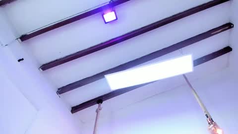 Snapshot of oriana_guzman chatting on 17, 12, 2024 Miss Guzman  online show from 17, 12, 2024