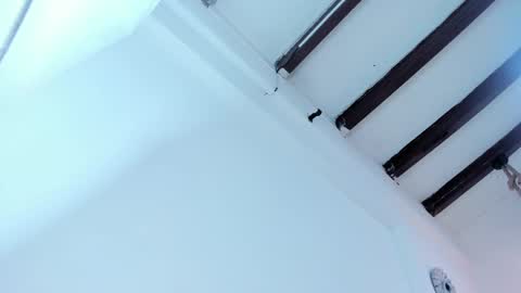 Snapshot of oriana_guzman chatting on 24, 2, 2025 Miss Guzman  online show from 24, 2, 2025