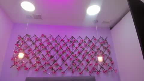 Snapshot of oriana_guzman chatting on 10, 3, 2025 Miss Guzman  online show from 10, 3, 2025