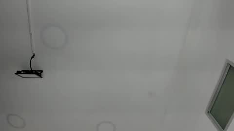 Snapshot of oriana_guzman chatting on 28, 9, 2025 Miss Guzman  online show from 28, 9, 2025