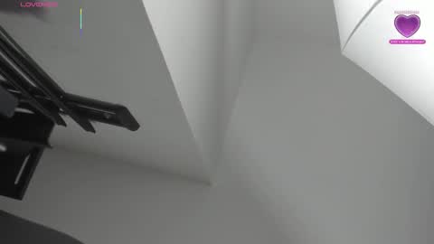 Snapshot of oriana_guzman chatting on 31, 10, 2025 Miss Guzman  online show from 31, 10, 2025