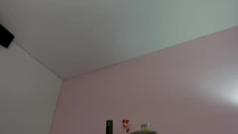 Miss Guzman  online show from 29, 4, 2026