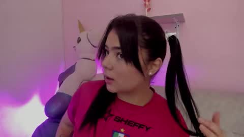 Miss Guzman  online show from 30, 4, 2026