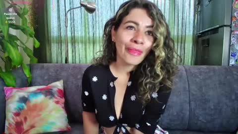 Oriana online show from 8, 5, 2026