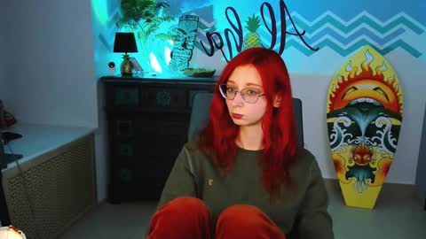 Snapshot of orianna_blade chatting on 10, 1, 2025 Orianna - Hi Im into geek culture cosplay crafting LARP games. Shall we play DnD online show from 10, 1, 2025