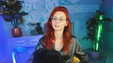Snapshot of orianna_blade chatting on 11, 1, 2025 Orianna - Hi Im into geek culture cosplay crafting LARP games. Shall we play DnD online show from 11, 1, 2025