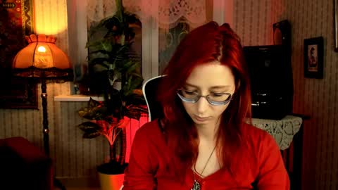 Snapshot of orianna_blade chatting on 14, 1, 2025 Orianna - Hi Im into geek culture cosplay crafting LARP games. Shall we play DnD online show from 14, 1, 2025