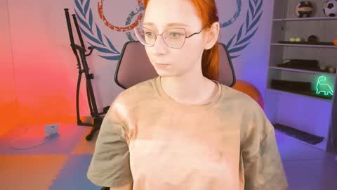 Snapshot of orianna_blade chatting on 19, 1, 2025 Orianna - Hi Im into geek culture cosplay crafting LARP games. Shall we play DnD online show from 19, 1, 2025