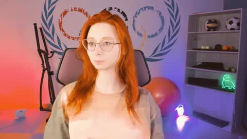 Snapshot of orianna_blade chatting on 19, 1, 2025 Orianna - Hi Im into geek culture cosplay crafting LARP games. Shall we play DnD online show from 19, 1, 2025