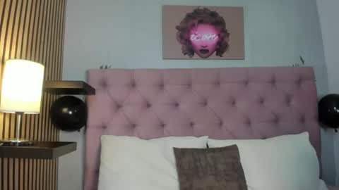 Snapshot of orion__smith chatting on 11, 11, 2025 Orion online show from 11, 11, 2025