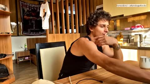 Snapshot of orlando__bloom chatting on 27, 3, 2026 Fansly and Instagram - online show from 27, 3, 2026