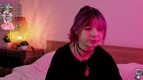 Ashley online show from 14, 9, 2025