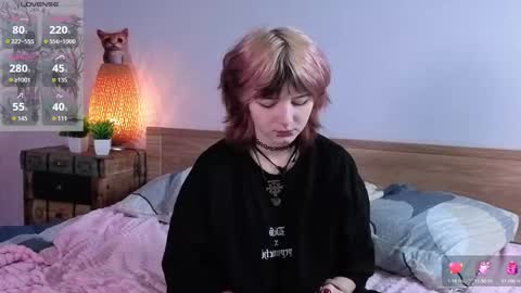 Ashley online show from 14, 10, 2025