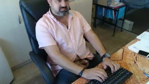 Snapshot of oscar_msng chatting on 1, 10, 2025 Oscar online show from 1, 10, 2025