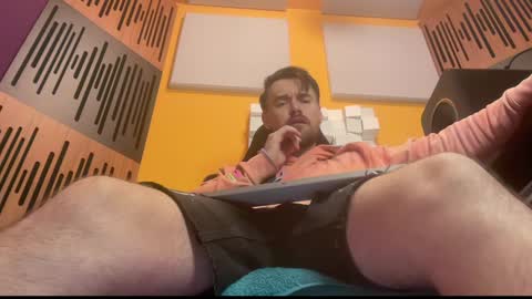 Snapshot of oscarsavage chatting on 2, 2, 2025 Oscar Steel Savage online show from 2, 2, 2025