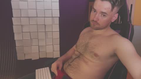 Snapshot of oscarsavage chatting on 10, 3, 2025 Oscar Steel Savage online show from 10, 3, 2025