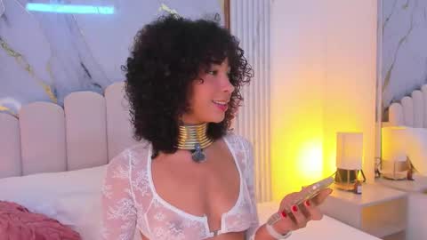 Oshun  online show from 9, 10, 2025