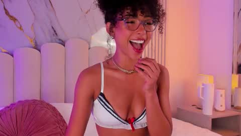 Oshun  online show from 29, 11, 2025