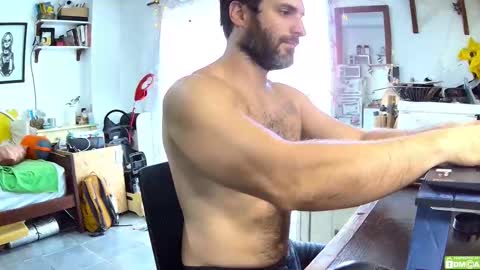 Osito Blanco online show from 11, 2, 2026