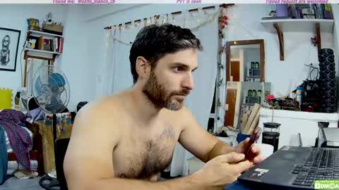 Snapshot of osito_blanco chatting on 29, 4, 2026 Osito Blanco online show from 29, 4, 2026
