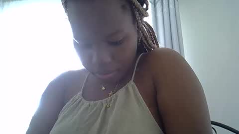 Snapshot of osoprettyebony chatting on 21, 9, 2025 osoprettyebony online show from 21, 9, 2025