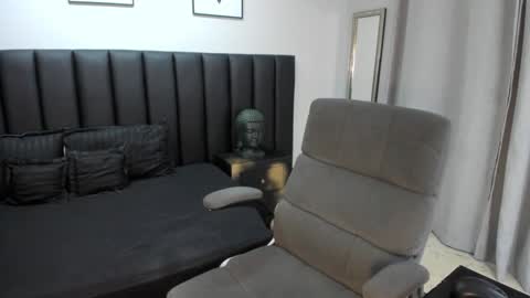 Snapshot of osoriomariaf chatting on 7, 3, 2025 Maria online show from 7, 3, 2025