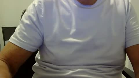 Snapshot of ossibottom chatting on 30, 3, 2026 Ossi online show from 30, 3, 2026