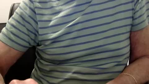 Snapshot of ossibottom chatting on 19, 5, 2026 Ossi online show from 19, 5, 2026