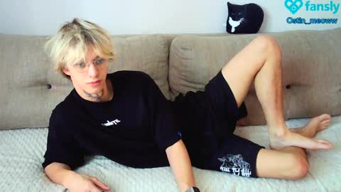 Snapshot of ostin_meoww chatting on 26, 2, 2025 Ostin online show from 26, 2, 2025