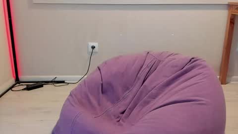 Otis online show from 19, 5, 2026