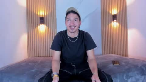 Otto Andrew online show from 10, 5, 2026