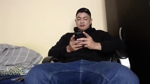 Snapshot of otto_stud chatting on 20, 1, 2025 otto_stud online show from 20, 1, 2025