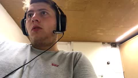 outflayd online show from 20, 10, 2025