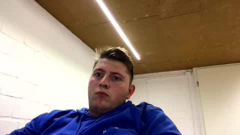 Snapshot of outflayd chatting on 13, 1, 2026 outflayd online show from 13, 1, 2026