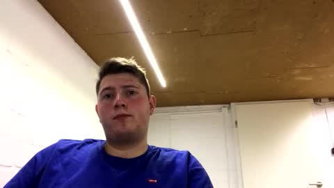 Snapshot of outflayd chatting on 19, 1, 2026 outflayd online show from 19, 1, 2026