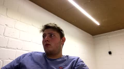 Snapshot of outflayd chatting on 21, 2, 2026 outflayd online show from 21, 2, 2026