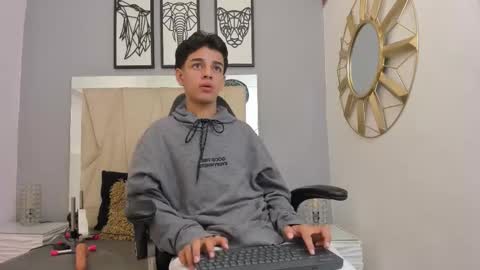 Snapshot of owen__johnson chatting on 26, 9, 2025 Owen Johnson online show from 26, 9, 2025