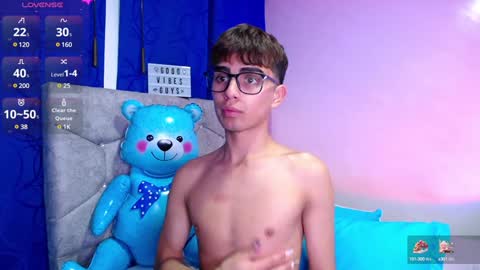 Snapshot of owenblue__ chatting on 31, 12, 2024 Owen Independent model online show from 31, 12, 2024